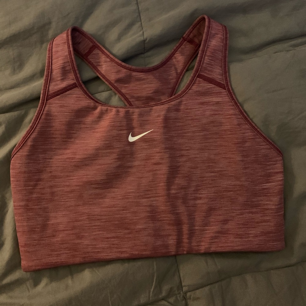 nike dri-fit sports bra